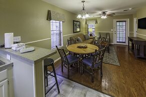 Holiday Inn Club Vacations Piney Shores Resort at Lake Conroe by IHG