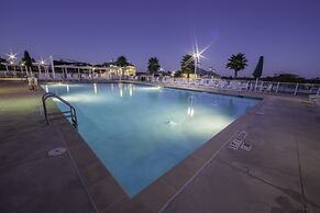Holiday Inn Club Vacations Piney Shores Resort at Lake Conroe by IHG