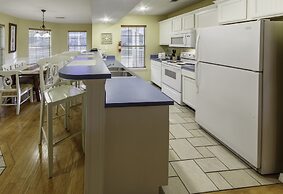 Holiday Inn Club Vacations Piney Shores Resort at Lake Conroe by IHG