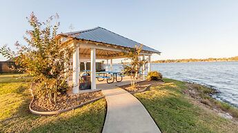 Holiday Inn Club Vacations Piney Shores Resort at Lake Conroe by IHG