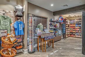 Holiday Inn Club Vacations Piney Shores Resort at Lake Conroe by IHG