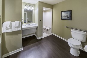 Holiday Inn Club Vacations Piney Shores Resort at Lake Conroe by IHG