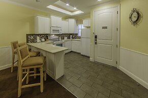 Holiday Inn Club Vacations Piney Shores Resort at Lake Conroe by IHG