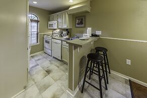 Holiday Inn Club Vacations Piney Shores Resort at Lake Conroe by IHG