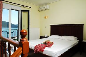 Ariadnes Holiday Accommodation II