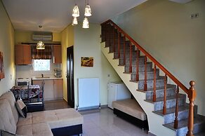 Ariadnes Holiday Accommodation II