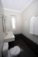 Ariadnes Holiday Accommodation II