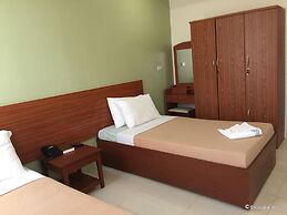 Coron Visitors Hotel