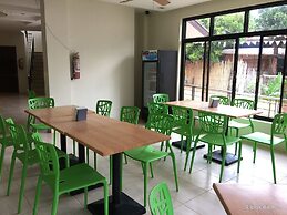 Coron Visitors Hotel