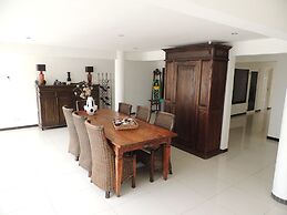 Sun Sea Sleep Apartments