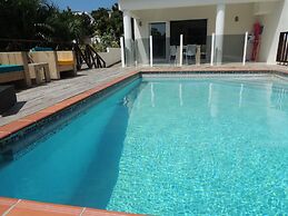 Sun Sea Sleep Apartments