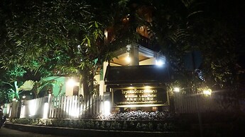 Wisdom Laos Hotel