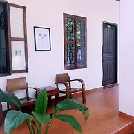 Wisdom Laos Hotel