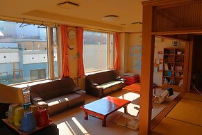 Otaru Ekimae Guest House Ito - Hostel