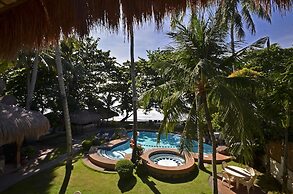 Mike's Dauin Beach Resort