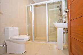 Mike's Dauin Beach Resort