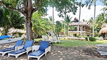 Mike's Dauin Beach Resort