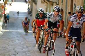 Embat alberg juvenil - Hostel