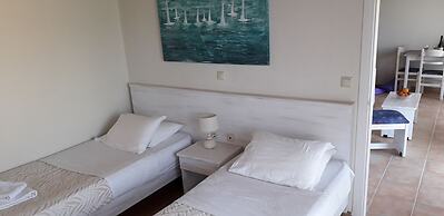 Alexander Apartments