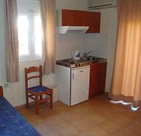 Alexander Apartments