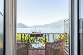 Seven Boutique Hotel