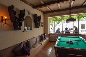 Seven Boutique Hotel