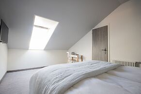 Seven Boutique Hotel