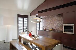 Seven Boutique Hotel