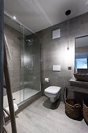 Seven Boutique Hotel