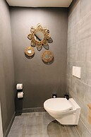 Seven Boutique Hotel