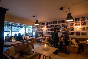 Seven Boutique Hotel