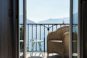 Seven Boutique Hotel