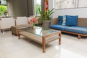 Hotel Marina - Oficial
