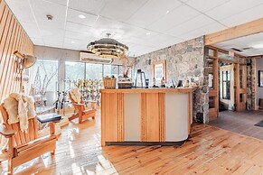 Nomi Resort