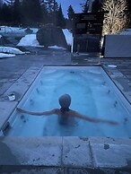 Nomi Resort