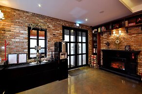 February Hotel Apsan