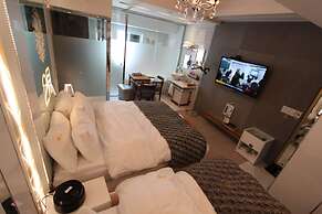 February Hotel Apsan