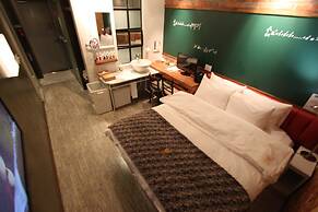 February Hotel Apsan