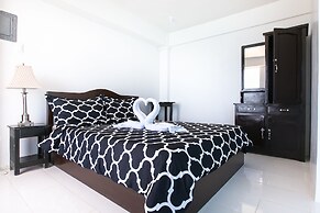 Jaynet Oceanview Resort