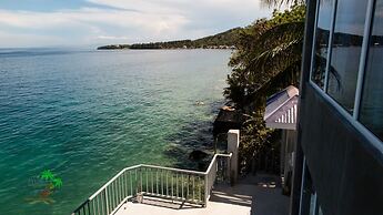 Jaynet Oceanview Resort