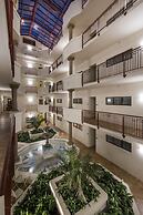 Fino Hotel and Suites