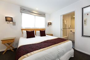 Fino Hotel and Suites