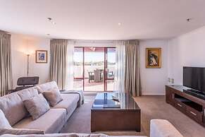 Fino Hotel and Suites