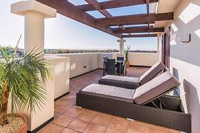 Fino Hotel and Suites