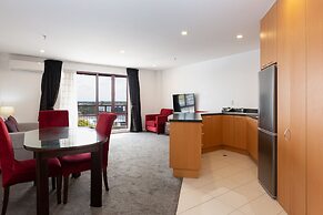 Fino Hotel and Suites