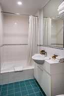 Fino Hotel and Suites