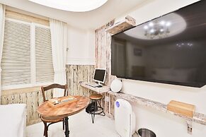 February Hotel Hwanggeum