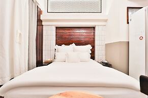 February Hotel Hwanggeum