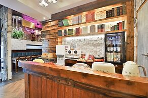 February Hotel Hwanggeum