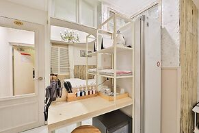 February Hotel Hwanggeum